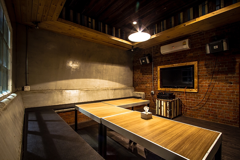 Loft To Bar