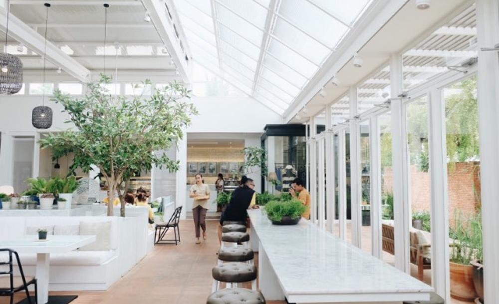 หนีความวุ่นวายในหัวหินกับร้านใหม่ของ Ob Oon DELI