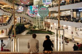 เดินเล่นชิล ๆ กับโซนใหม่ ใหญ่ ครบ ด้วยหลากหลายเมนูนานาชาติที่เมกาบางนา