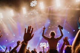 Kolour In The Park 2020 เติมสีสันที่เทศกาลดนตรีกลางแจ้งกับไวบ์ดี ๆ ในกรุงเทพฯ