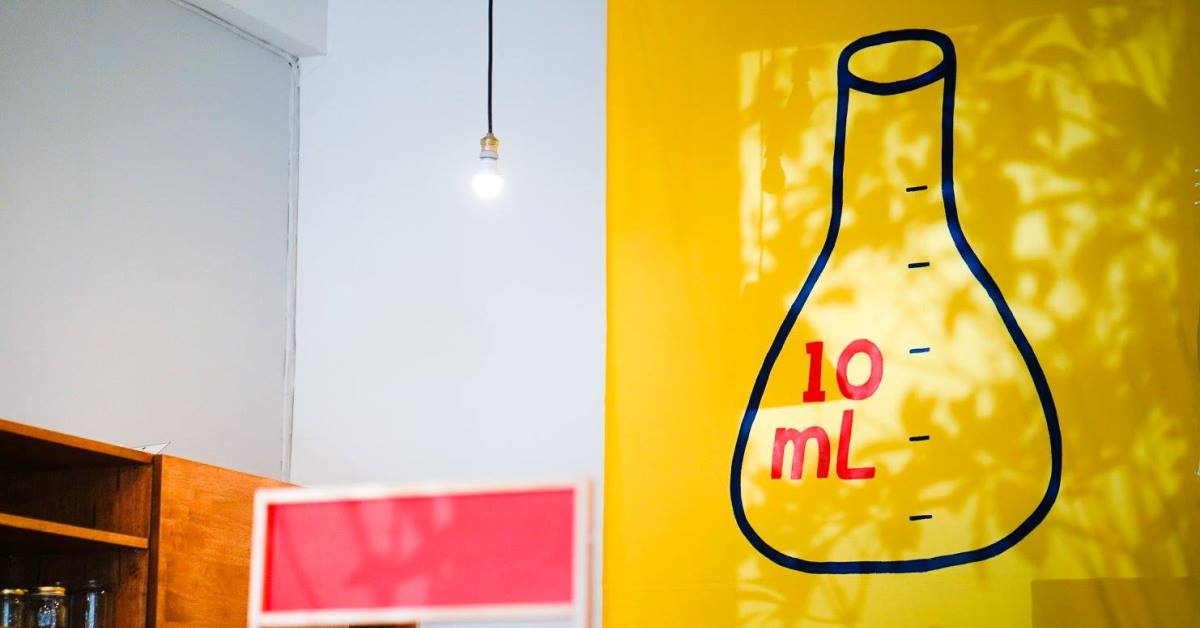 เตรียมตัวพบ 11 นิทรรศการตลอดครึ่งปีหลังที่ 10 ml. Cafe Gallery