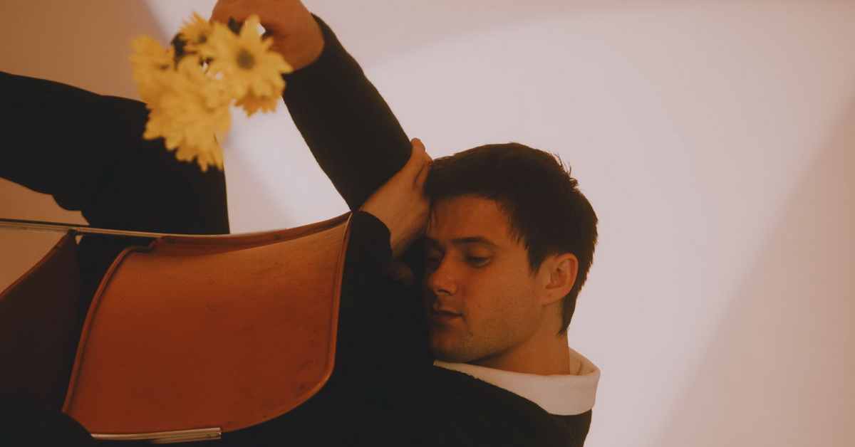 คอนเฟิร์มแล้ว! หนุ่มอเมริกันเจ้าพ่อเพลงเศร้าอย่าง Alec Benjamin มาโชว์ในไทยพร้อมกีตาร์คู่ใจแน่นอนปลายปีนี้