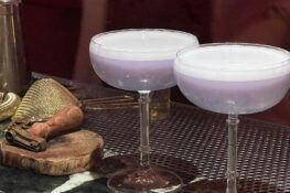 เพลงคลาสสิกที่ดื่มได้! ชวนทุกคนไปไขคีย์โน้ตเพลงคุ้นหูจากคอนเซปต์ใหม่ของร้าน The Key Room No.72