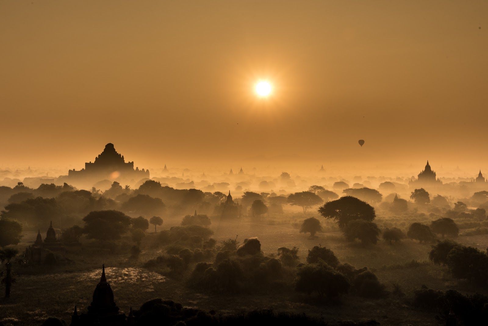 Photo Essay: #พม่ายังไงก็เป็นพม่า