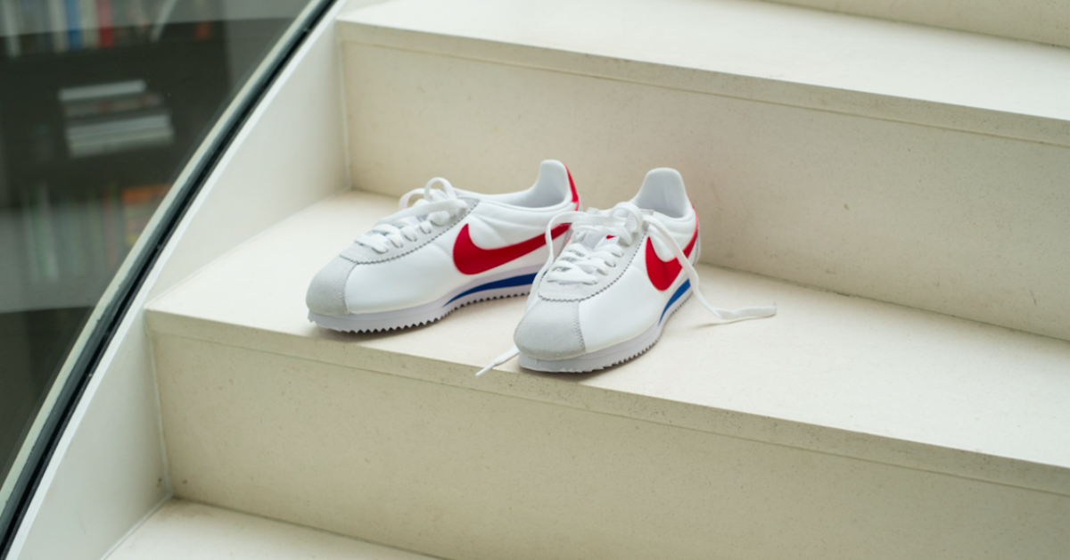 เท่ได้ไม่ต้องจ่ายแพง แนะนำ 10 Sneakers แบรนด์ดังที่กำเงินแค่ 3,000 บาทก็เป็นเจ้าของได้