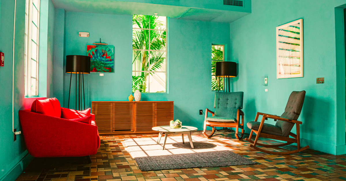เปลี่ยนบรรยากาศให้ห้องด้วย 7 สีสัน Mid-century ที่กำลังมาแรงในตอนนี้