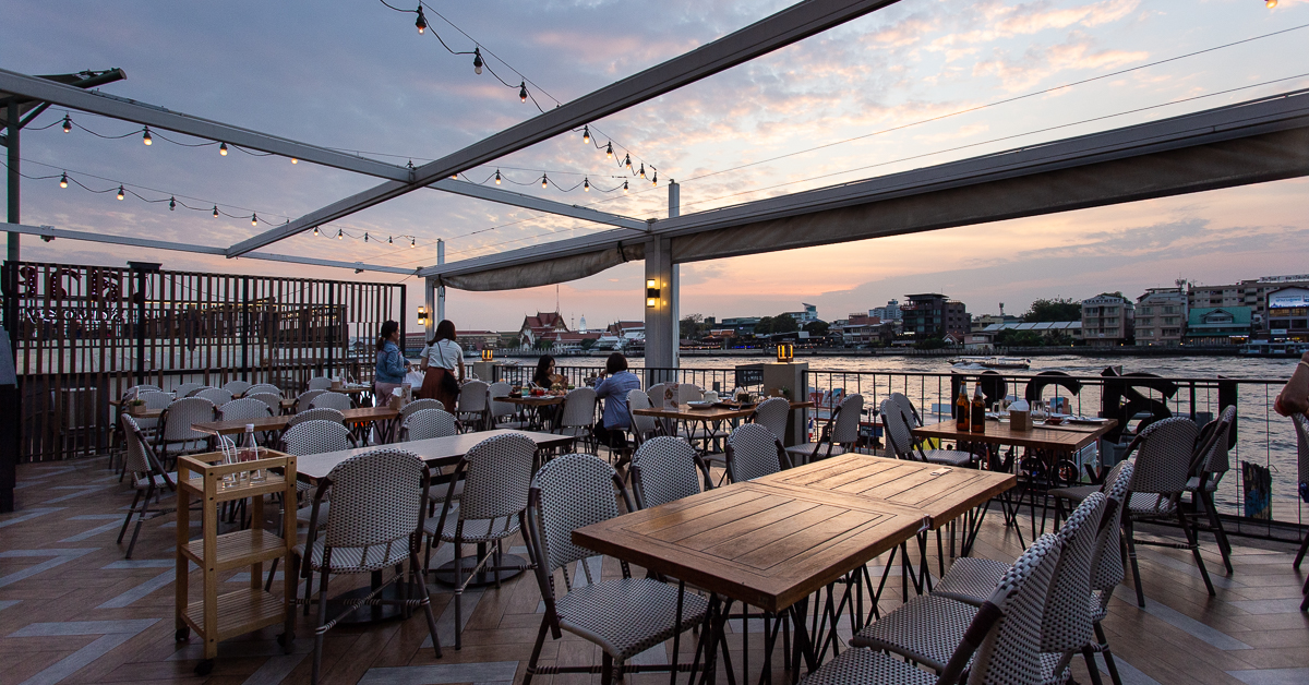 Savoey ร้านริมน้ำวิวสวยที่เสิร์ฟกุ้งแม่น้ำให้เราแบบเต็มคำ
