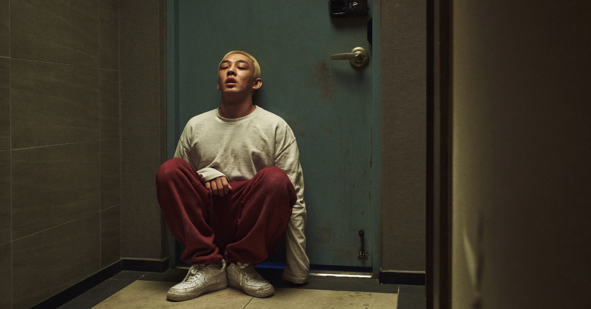 ท่องไว้ว่า ‘ต้องรอด’ แล้วออกไปลุยกับซอมบี้ใน #Alive กับภาวะที่ไม่รู้ว่าผีดิบหรือความเหงาจะฆ่าเราก่อน