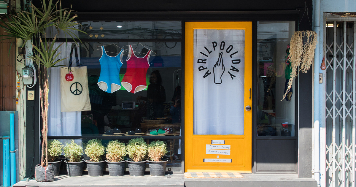 พาบุก Aprilpoolday Boutique ชอปแห่งแรกของแบรนด์ชุดว่ายน้ำที่เรารักที่สุด