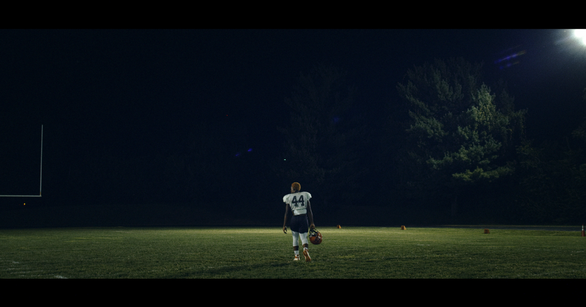 ชวนใช้เวลาสั้น ๆ มาดูหนังที่เกือบจะไร้เสียงทั้งเรื่องอย่าง Audible ซึ่งบอกเล่าความเหงาของ ‘คนที่แตกต่าง’