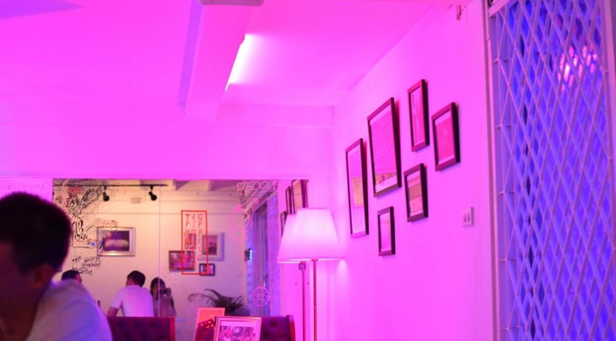 Bad Taste Cafe บาร์สไตล์ DIY กับรสนิยมยังไงก็ได้