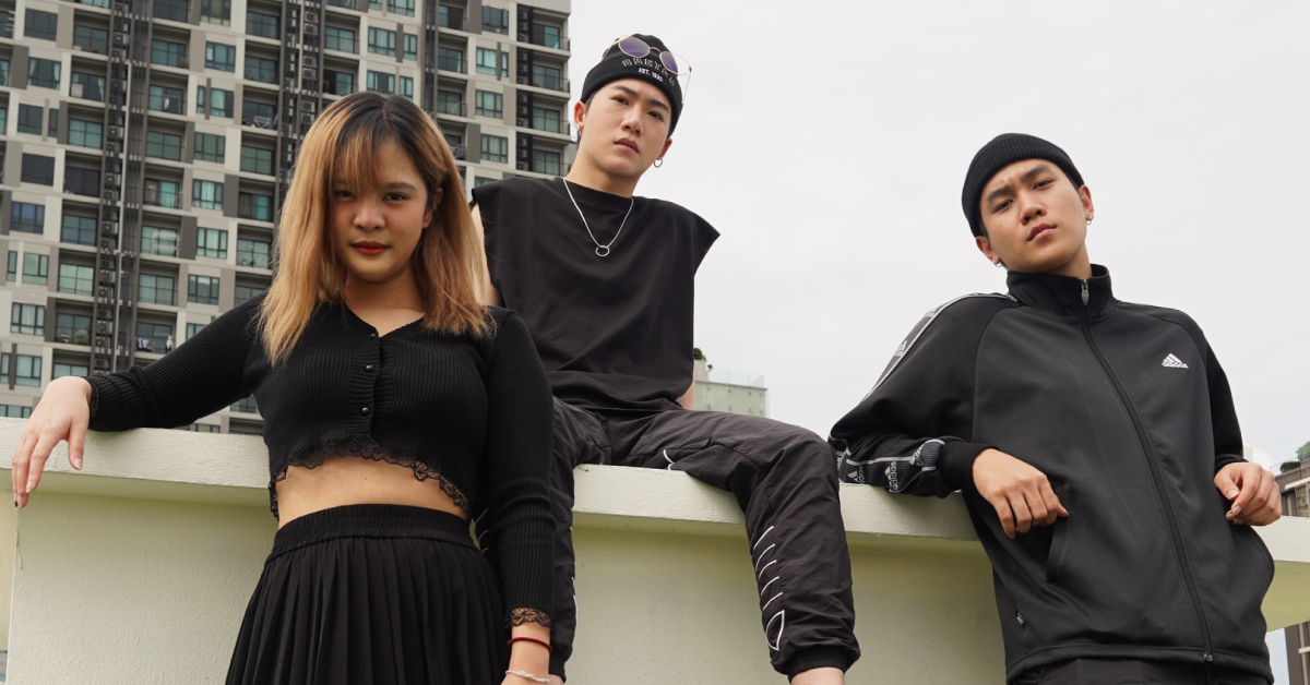 การรวมตัวของคนโดนเทที่เท่ที่สุด: คุยกับ bamm ศิลปินที่เดบิวต์ได้อย่างน่าประทับใจท่ามกลางสถานการณ์ที่ไม่เป็นใจ