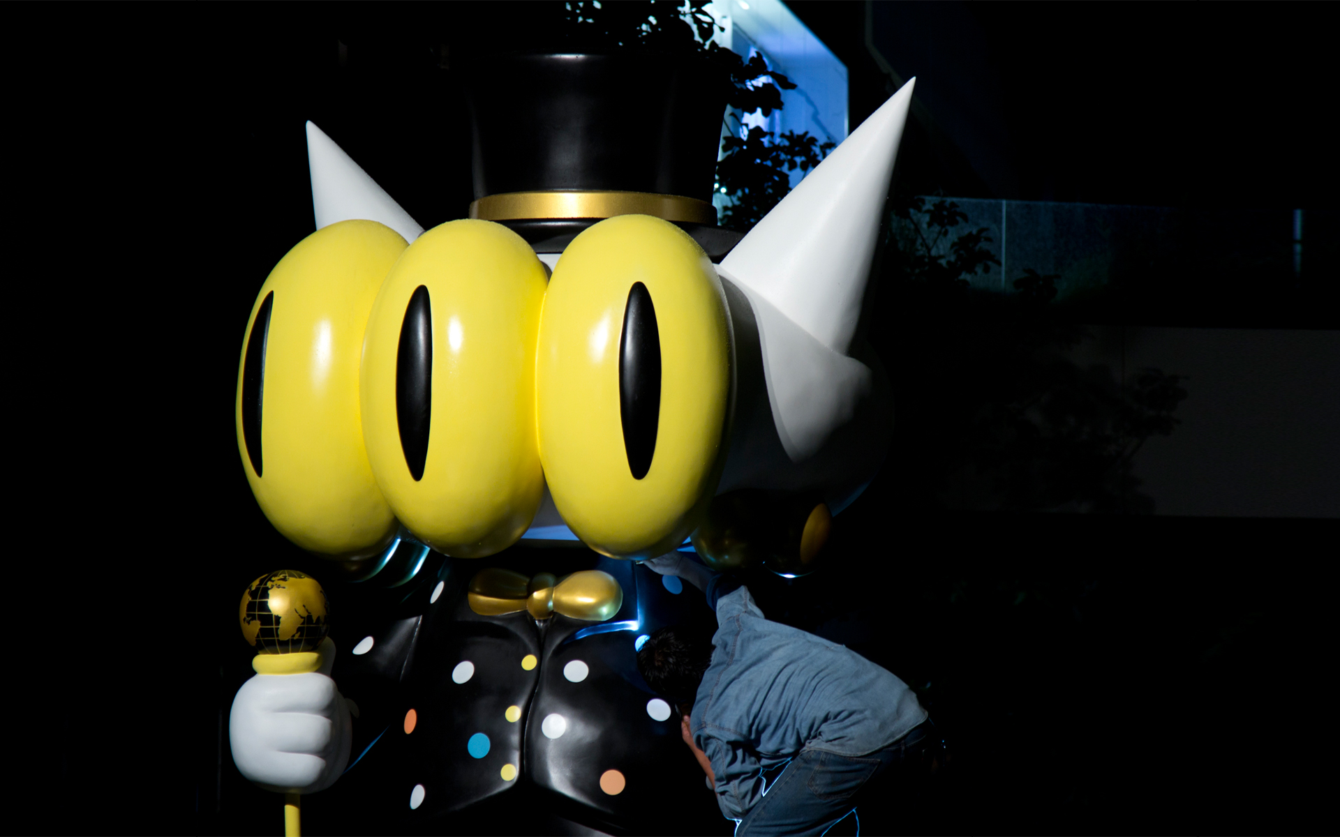 พาไปรู้จัก THE WALKING 3BALLS หุ่นตัวเบิ้มจากศิลปินหน้าใหม่ Benzilla