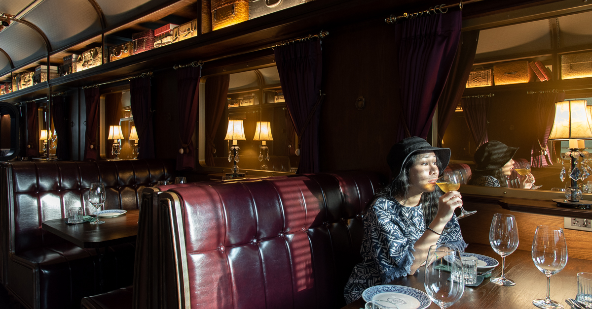 เดินทางสู่ภาคตะวันออกไปกับขบวนรถไฟสายพิเศษ Burapa Eastern Thai Cuisine & Bar By Sri Trat