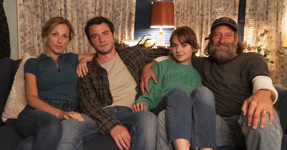 เพราะเป็นดาวจึงต้องส่องประกาย: ชวนดูหนังครอบครัวสุดอบอุ่น CODA ที่พาเราไปเปล่งเสียงร้องอย่างสุดใจ แม้จะไม่มีใครได้ยิน