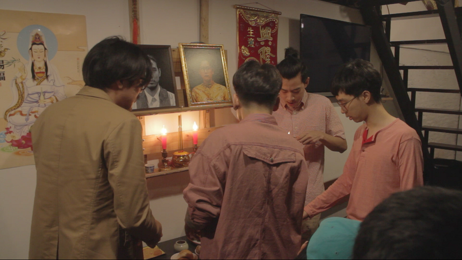 5 เหตุผลที่ควรไปดูละครเวที เจ๊กใจฯ ของ OTW Theatre