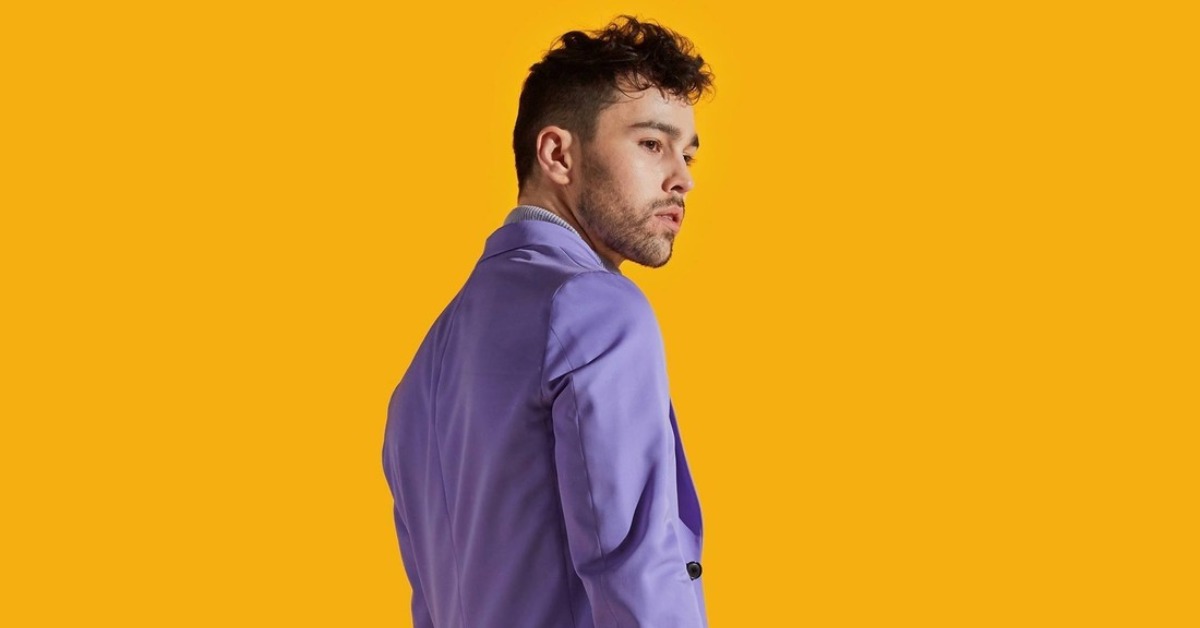 ทำความรู้จัก Max ผ่าน 4 ข้อที่ควรรู้ก่อนไปชูป้ายไฟในคอนเสิร์ต MAX The Intimate AF Tour in Bangkok