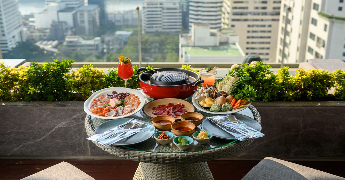 MOO-KATA ON DA ROOF กินหมูกระทะแกล้มวิวกรุงเทพฯ บน Sky on 20 รูฟท็อปบาร์แห่ง Novotel Bangkok Sukhumvit 20