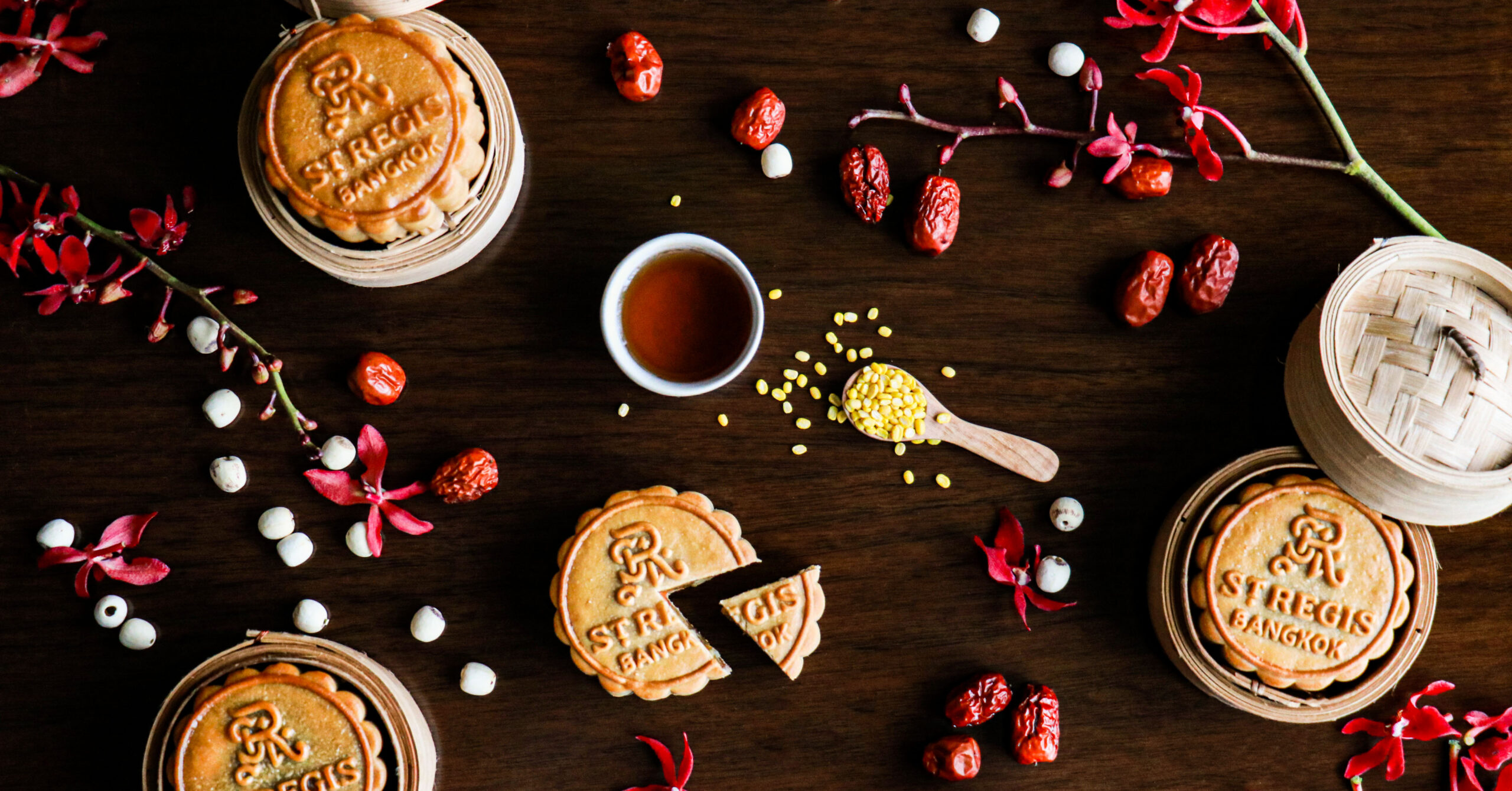 รวม 6 ขนมมูนเค้กจากร้านดีโรงแรมดัง ต้อนรับเทศกาลไหว้พระจันทร์เดือนกันยายนนี้