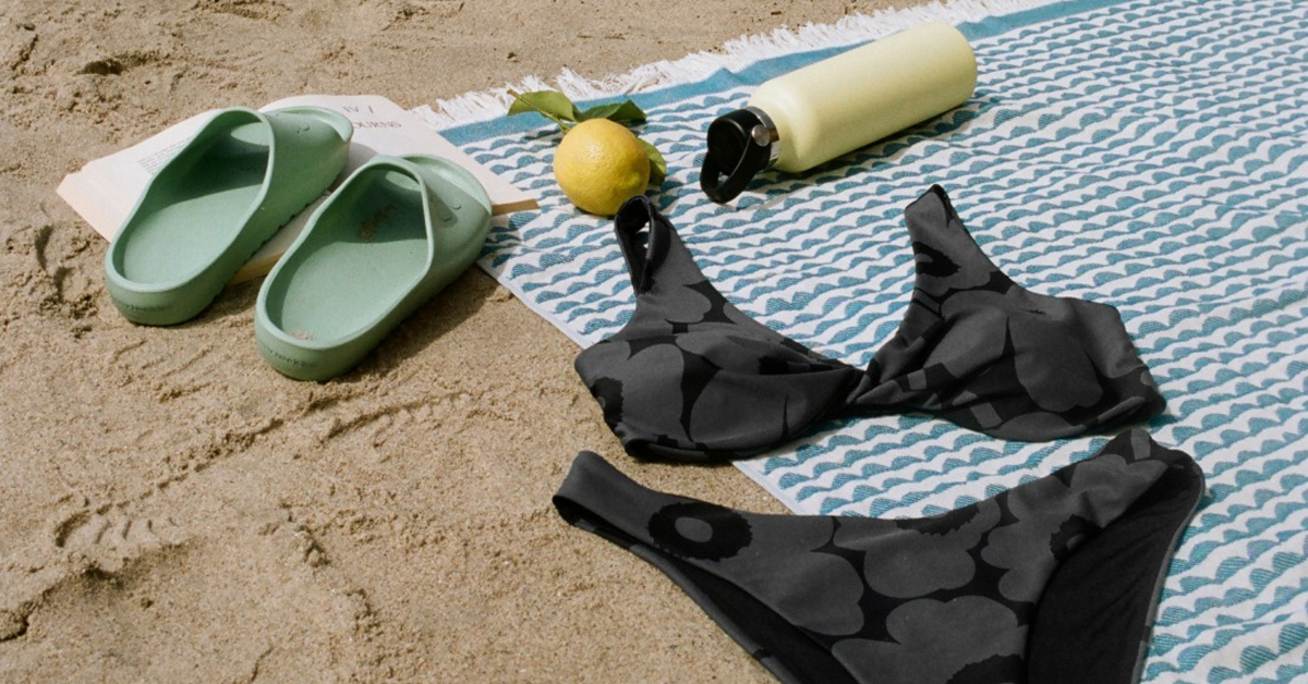 เก๋ไก๋ดอกไม้บานแบบรักษ์โลกไปกับคอลเลกชันชุดว่ายน้ำคอลฯ แรกอย่างเป็นทางการจาก Marimekko!