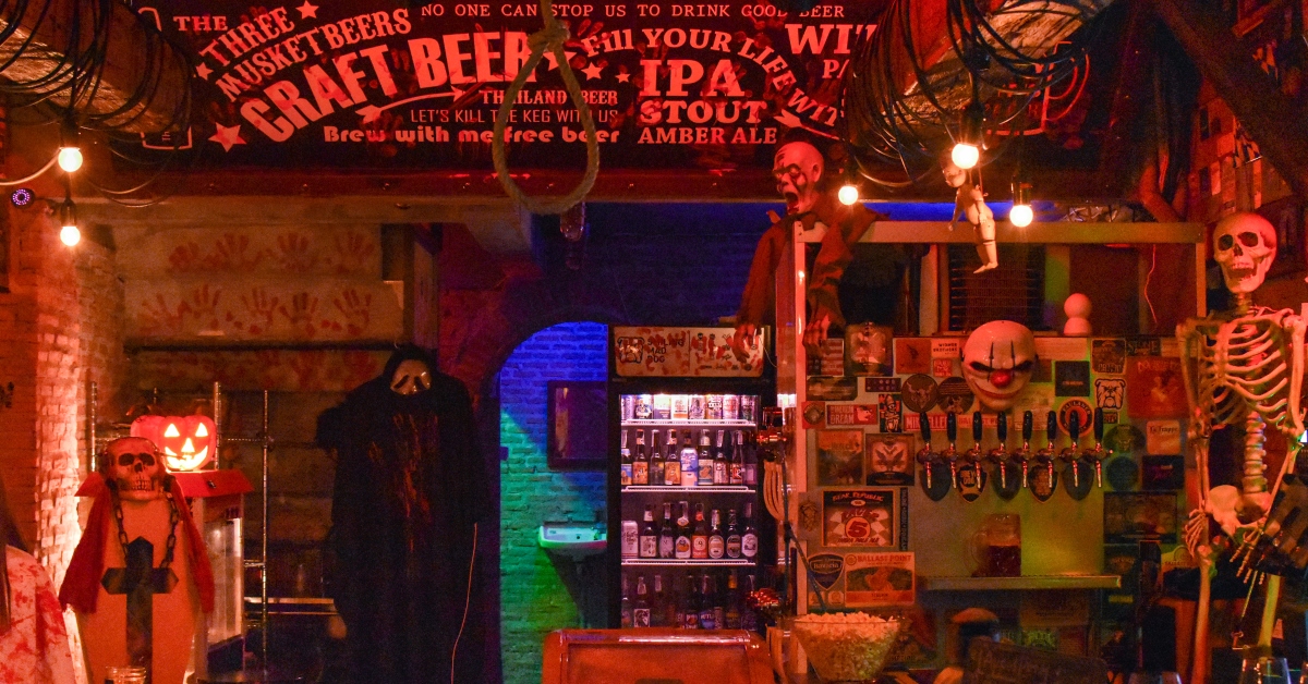 พิกัด 20 บาร์สุดเฮี้ยน สำหรับปลดปล่อยความผีในตัวเรา