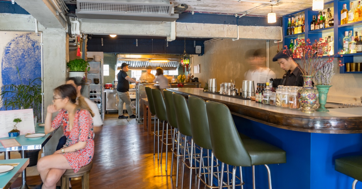 Happy Endings Eats & Bar โลคัลบาร์สไตล์เวียดนามให้เราจบค่ำคืนนี้แบบแฮ๊ปปี้