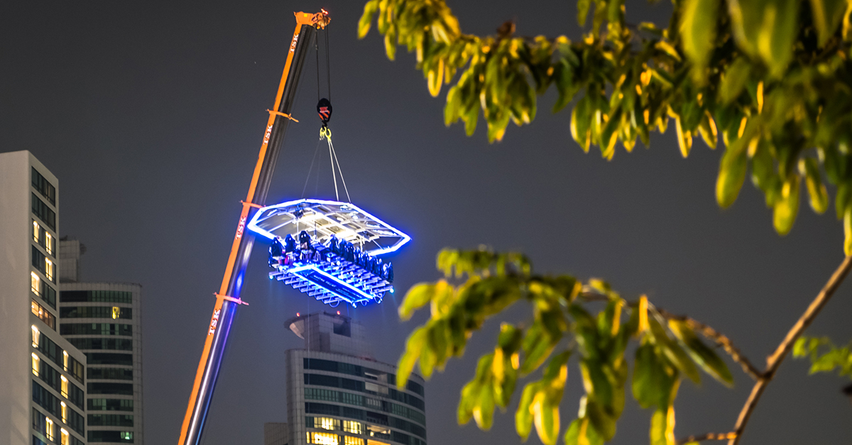 ท้องฟ้าก็หยุดฉันไม่ได้! ไปกิน Dinner in the Sky มื้อค่ำกลางน่านฟ้ากรุงเทพฯ ที่สูงทะลุตึกสิบชั้น