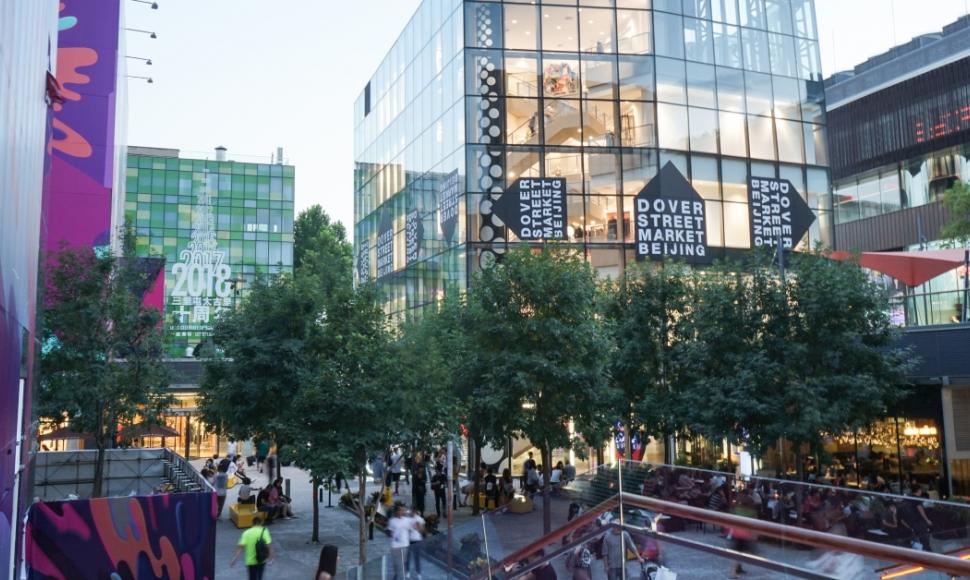 เกาะติดแฟชั่นและไลฟ์สไตล์วัยรุ่นปักกิ่งที่ Sanlitun อีกย่านที่น่าแวะไปเที่ยวสักครั้ง