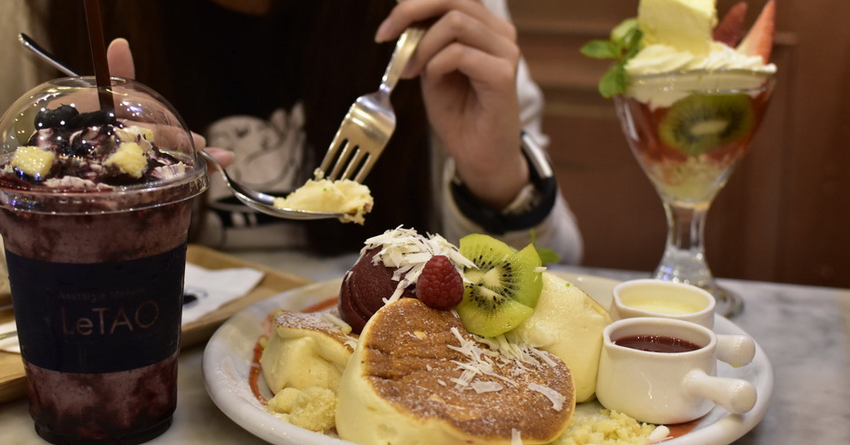 ชวนไปฉลองคริสต์มาสแบบหวาน ๆ ด้วยเมนูขนมหวานใหม่จาก LeTAO Cafe