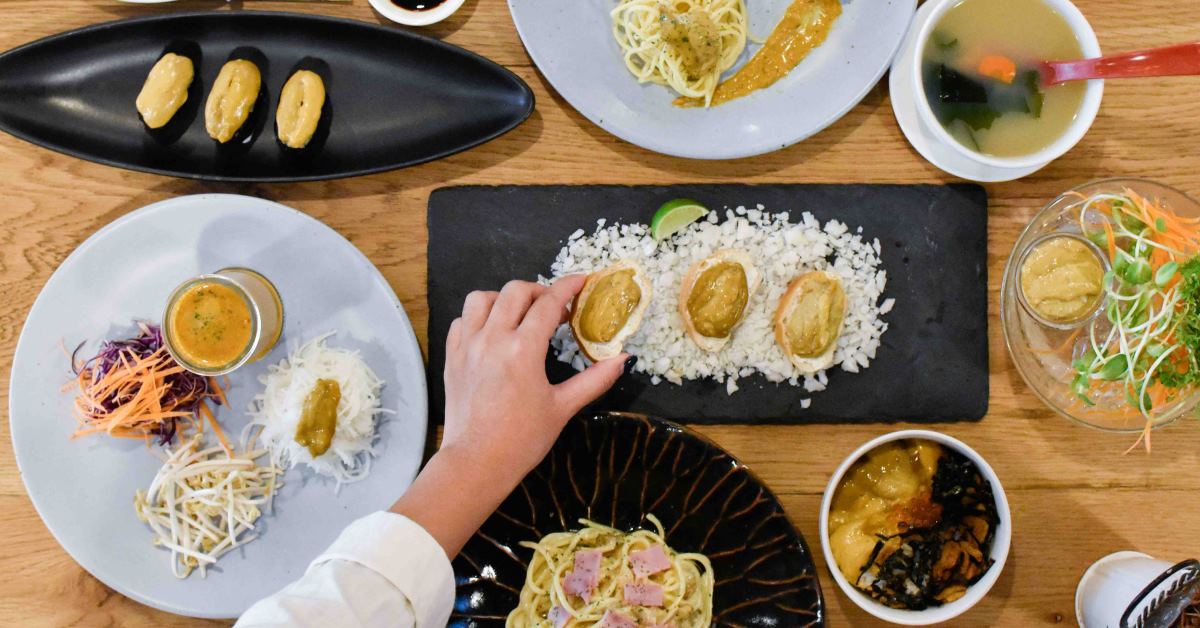 โปรบ้าพลัง! บุฟเฟต์ไข่หอยเม่นที่ร้าน Sea Truffles Seafood Bar คุ้มกว่านี้ไม่มีอีกแล้ว