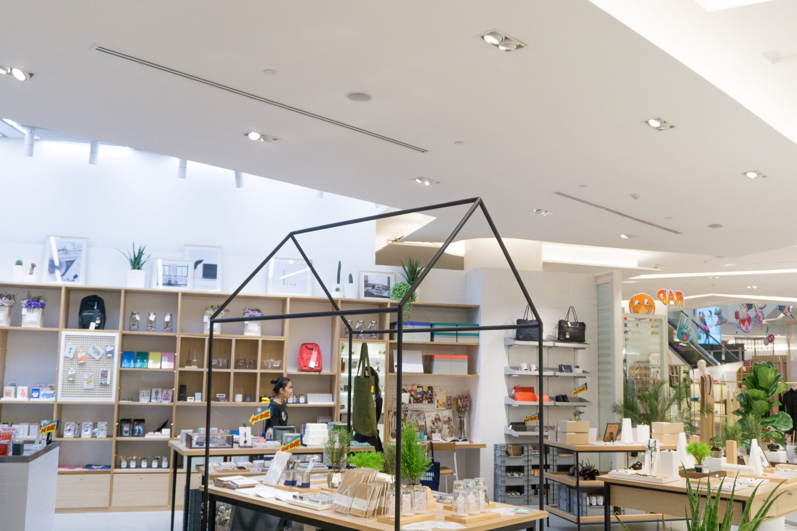 7 ไอเดียช้อปปิ้งของขวัญหลากสไตล์ เตรียมพร้อมไว้สำหรับปลายปีนี้!