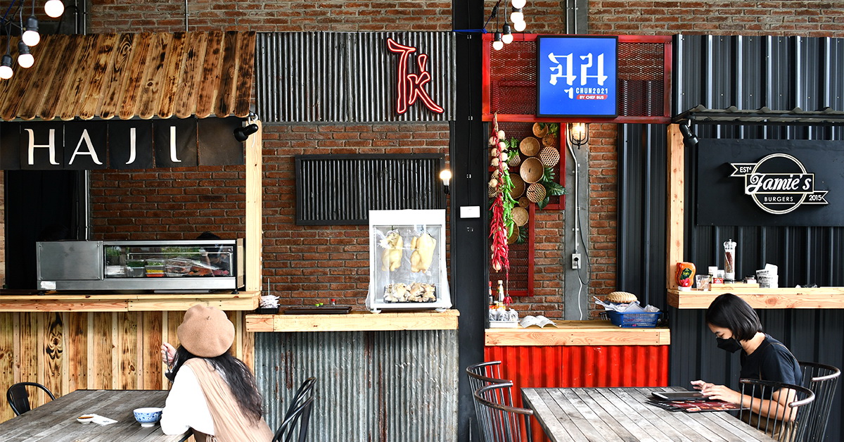 ไปโคราชกินอะไร? 8 Street Food ศูนย์รวมความบันเทิงด้านอาหารโดย ‘เชฟบัส ธวัชชัย’