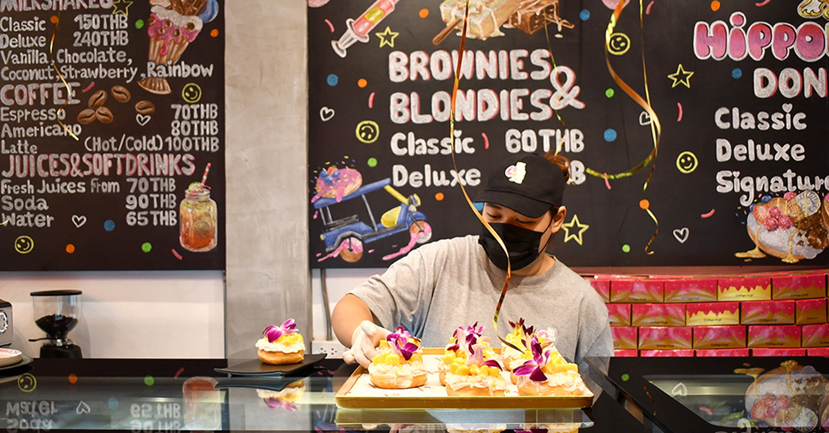 Hippo Dough ร้านแฟนซีโดนัทสไตล์สายฝอ สำหรับสาย More Is More!