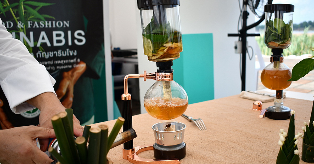 เปิดโลกประสบการณ์ ‘กัญชากินได้’ กับเชฟส์เทเบิลริมโขงครั้งแรกในประเทศไทย โดยเชฟชุมพล