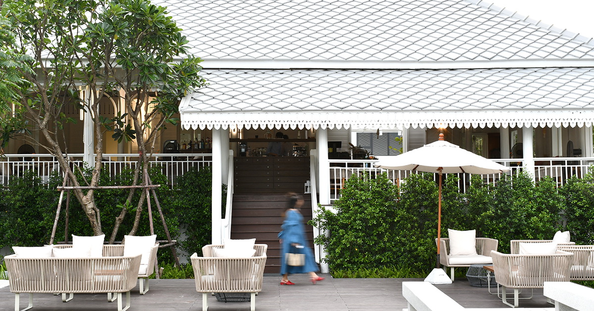 ไปหัวหินช่วงนี้ทำอะไร? ชวนไปแฮงก์เอาต์บนเรือนไทยอายุร้อยปีที่ 111 Social House