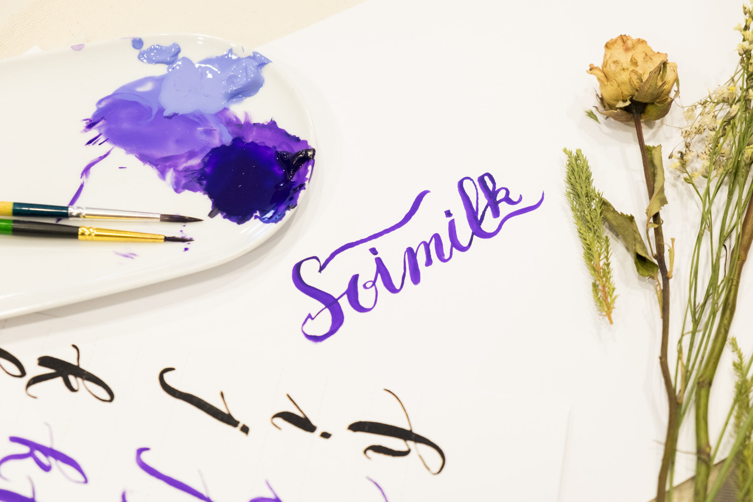 Soimilk Newbie Guide: ตวัดพู่กันสร้างสรรค์อักษรศิลป์กับ Sugar & Spice x writewithlove.bkk