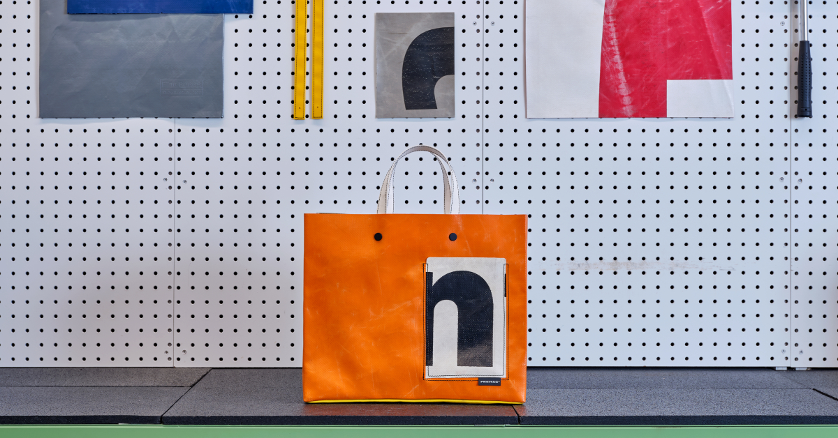 F716 BOGGS กระเป๋า Shopper ที่จะบ่งบอกความเป็นตัวเราที่สุด เดินทางมาให้ DIY แล้วที่ Freitag Store by Pronto