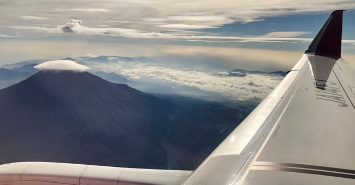 ลงจอดไม่ได้ก็ไม่ง้อ! Fuji Dream Airlines จัดไฟลต์บินชมภูเขาไฟฟูจิแบบ New Normal