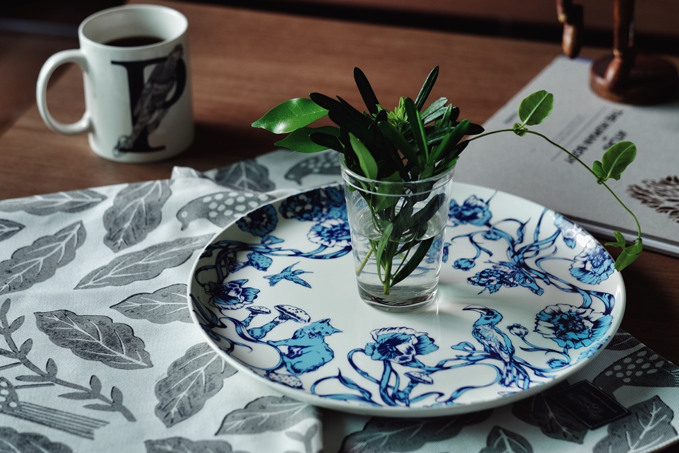 Limited Edition! จานเซรามิคลายสวยโดยศิลปินสาว Pomme Chan