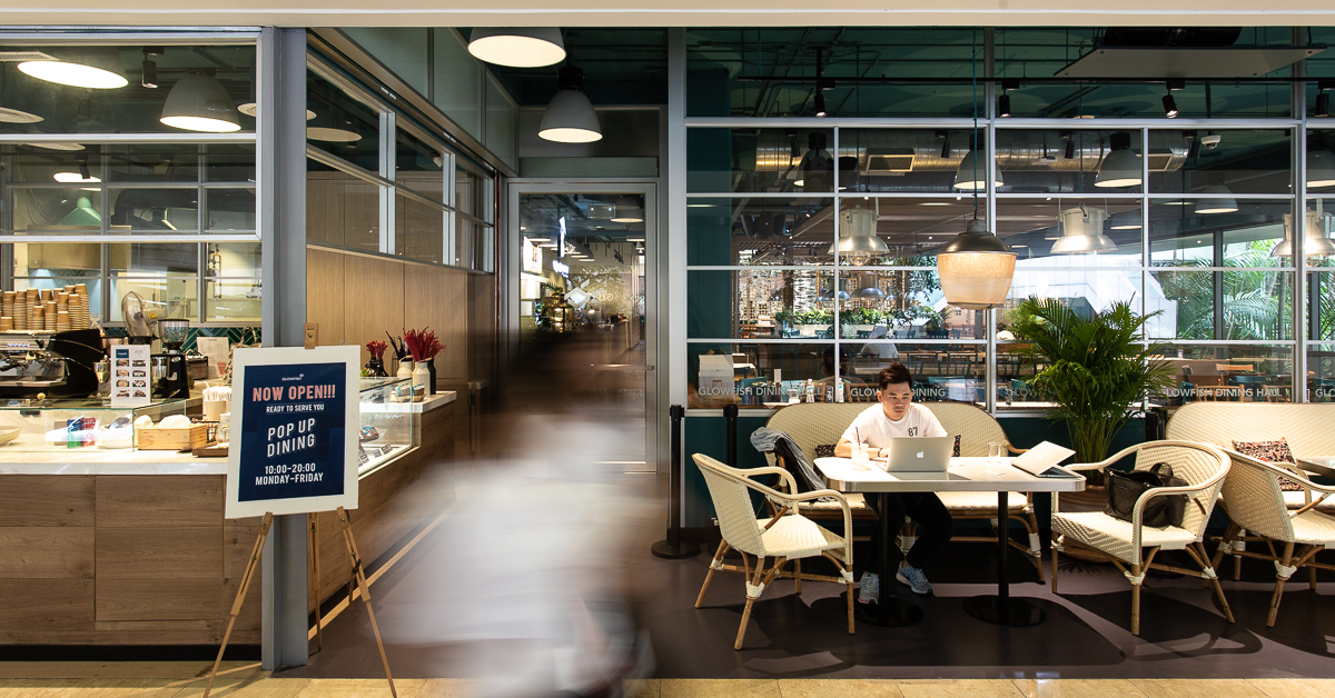 ไปชิม 5 ร้านอาหารหลากสไตล์ใน Glowfish Dining Hall