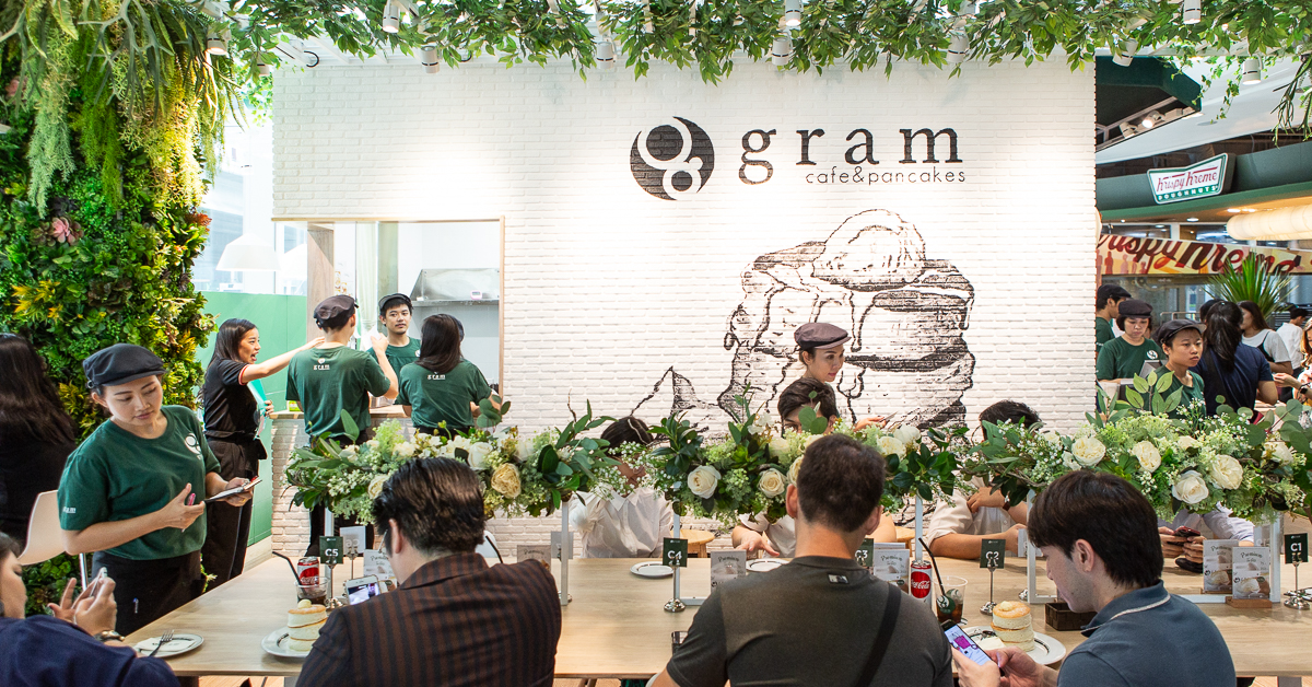 รีวิวฉบับเต็ม Gram Cafe & Pancakes กับเมนูอื่น ๆ ที่ไม่ใช่แค่แพนเค้กเด้งดึ๋งสามชั้น