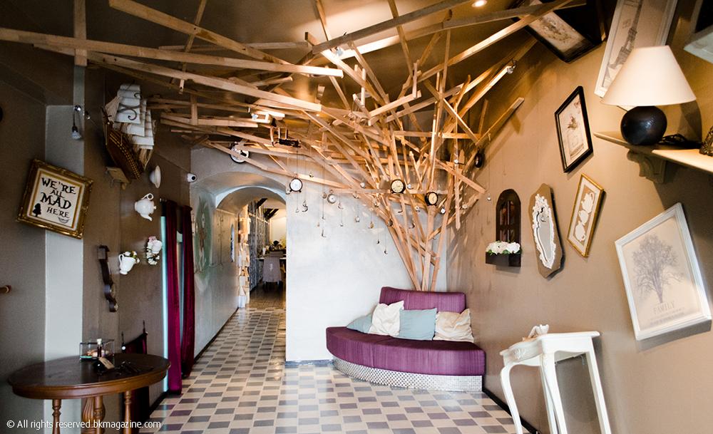 9 คาเฟ่สุดแหวกแนวในกรุงเทพฯ แบบนี้ก็มีด้วยหรอ?