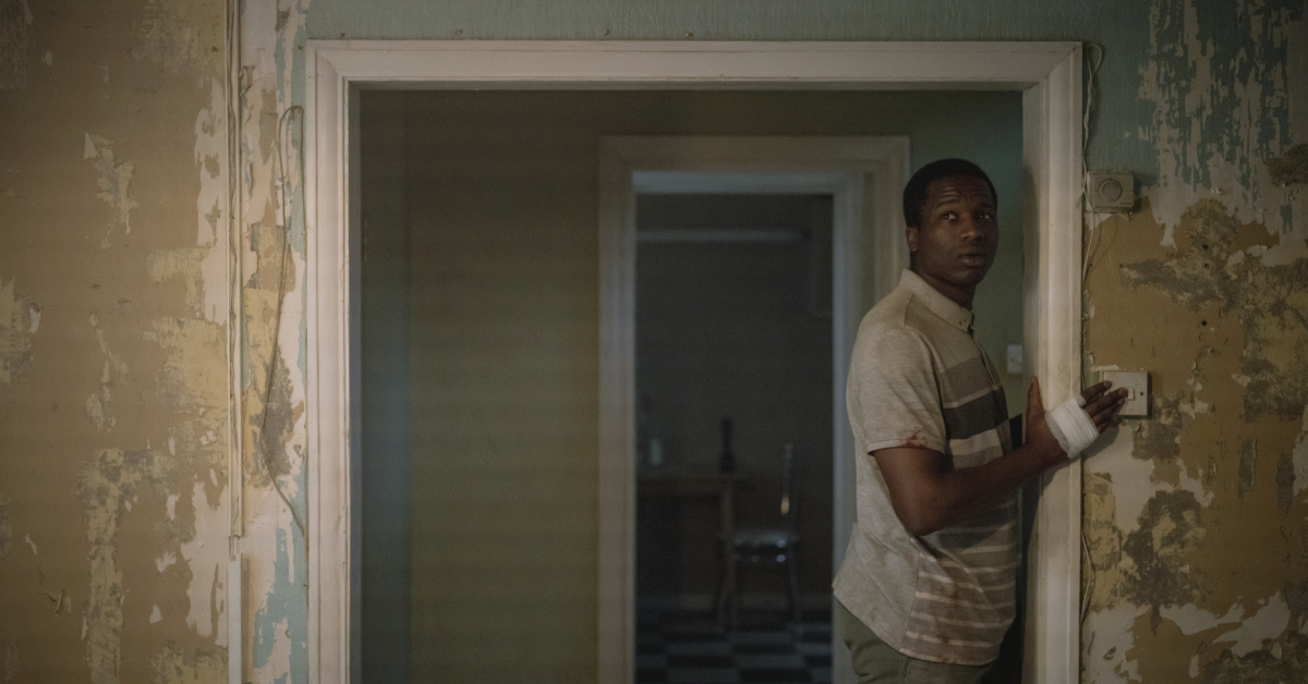 บ้านเขา บ้านเรา ผีร้าย และความเป็นอื่น: His House หนังสยองขวัญแสนลุ่มลึกที่พาเราไปสำรวจประเด็นผู้ลี้ภัย