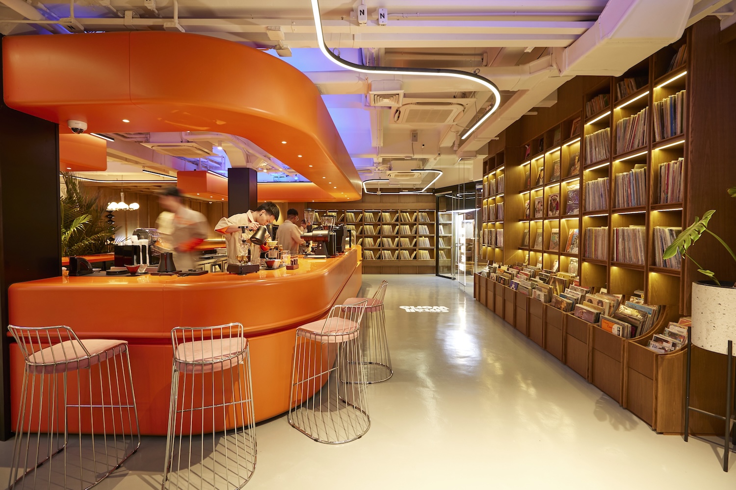 ไปกันรึยัง? ‘Such A Small World’ ย่านตลาดน้อย Co-Playing Café ที่ออกแบบให้ทุกคนมาเล่นสนุกกัน