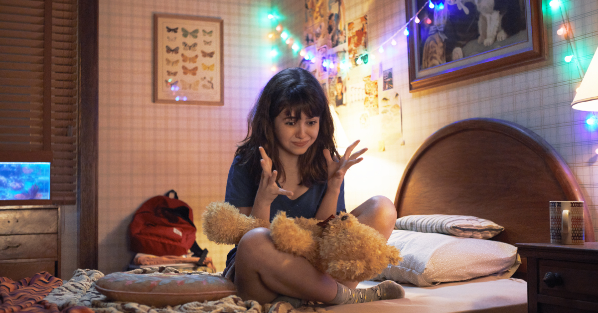 ชวนไปเติบโตพร้อมตัวละครที่ไม่เคยเป็นคนสำคัญกับ Confessions of an Invisible Girl หนังวัยรุ่นว่าด้วยการบุลลี่ที่ไม่หนักหัวใจคนดู