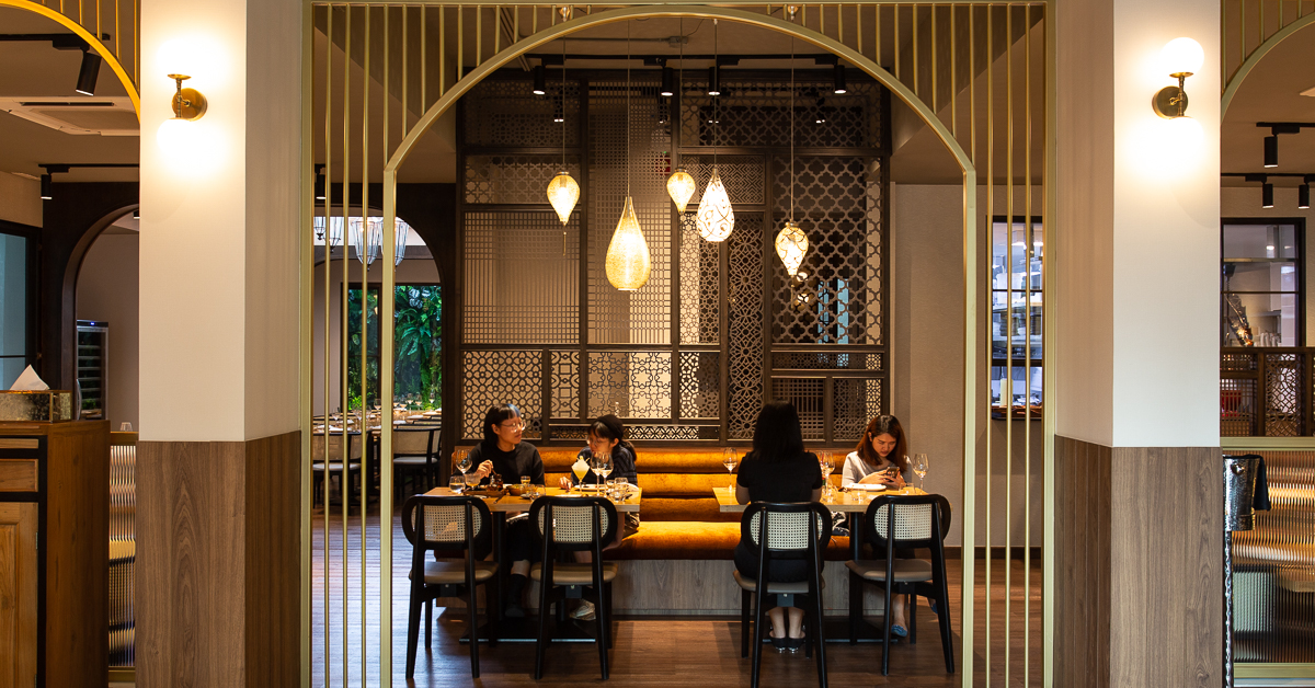 ลิ้มรสเครื่องแกงแสนเผ็ดร้อนตำรับอินเดียใต้กับ Jhol ห้องอาหารย่านอโศกของเชฟระดับโลก