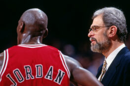 ย้อนดูทีมที่ดีที่สุดในโลกกับ The Last Dance สารคดีตำนานกีฬาที่ยังมีชีวิต ‘ไมเคิล จอร์แดน’