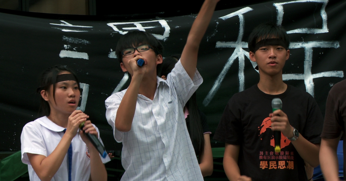 เรียกร้องให้ลือลั่น: ย้อนดูสารคดี Joshua: Teenager vs. Superpower ที่การลุกขึ้นสู้มหาอำนาจเผด็จการเป็นสิ่งจำเป็น