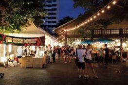ชวนลอยกระทงดูหนังกลางแปลงริมเจ้าพระยาที่ The Jam Factory