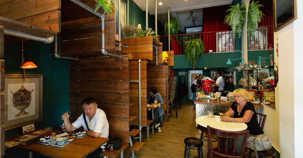 Lhong Tou Cafe คาเฟ่สไตล์ใหม่ย่านเยาวราชที่มีดีทั้งกาแฟและติ่มซำ